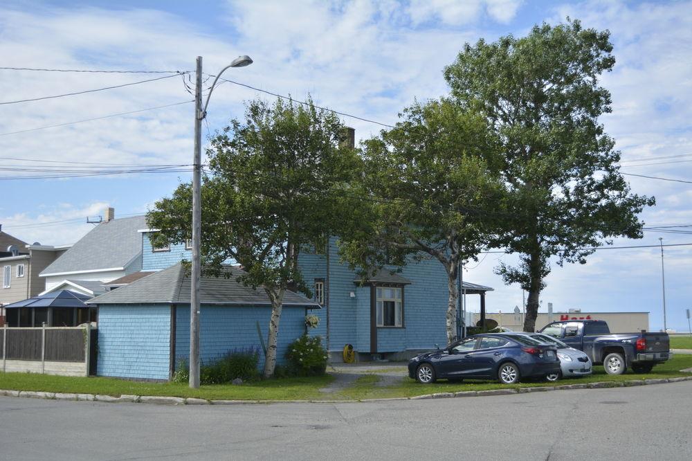 Auberge Bruine Oceane Matane Exterior foto